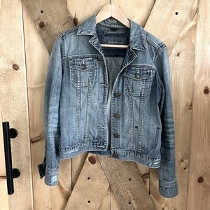 EDDIE BAUER || Womans Small Denim Jean Jacket